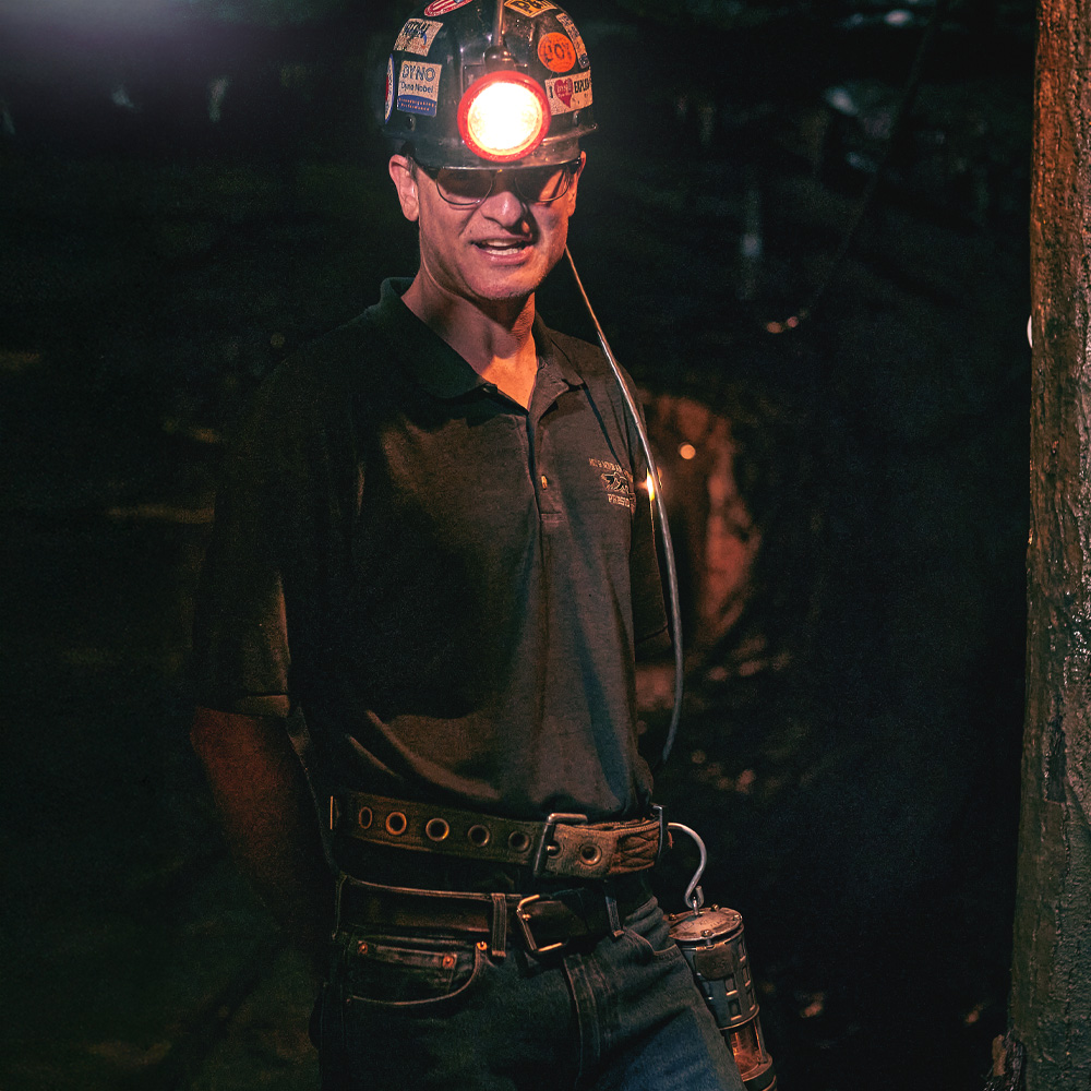 5300 Wheat Safety LED Cap Lamp with “slide” type charging through headpiece
